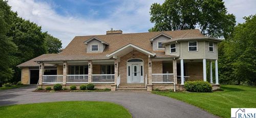64 Skyline Dr, Mankato, MN, 56001-1925 | Card Image