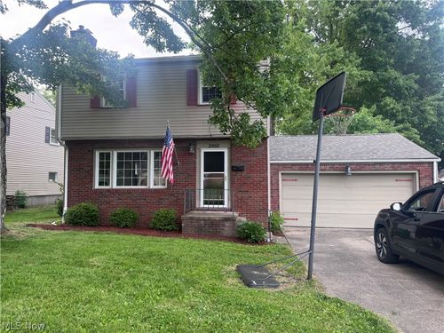 2992 Eldora Dr, Youngstown, OH, 44511-1248 | Card Image