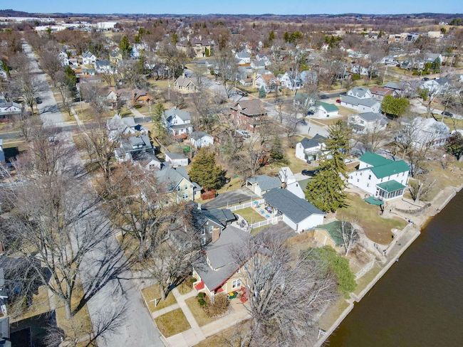 102 Clarence St, House other with 3 bedrooms, 2 bathrooms and null parking in FORT ATKINSON WI | Image 32