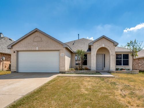 2459 Frontier Dr, Grand Prairie, TX, 75052-7888 | Card Image