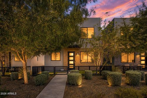 5-2825 N 42nd St, Phoenix, AZ, 85008-1400 | Card Image