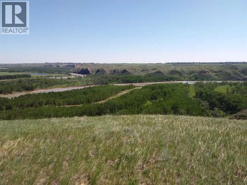 22914 Sw, Se, Rural Lethbridge County, AB, T0L0V0 | Card Image