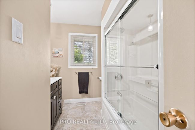 12506 Eighth Line, House other with 5 bedrooms, 3 bathrooms and 8 parking in Georgetown ON | Image 23
