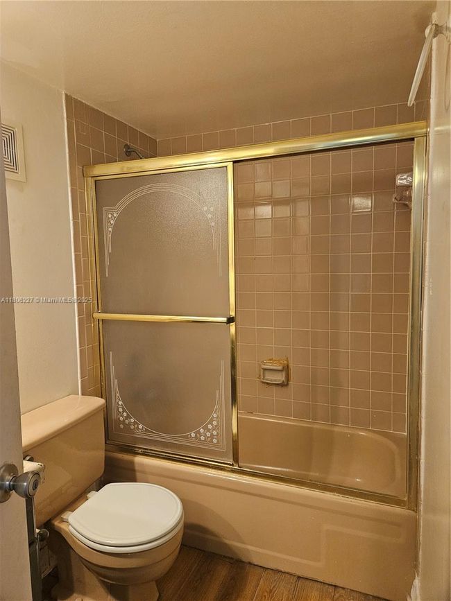 APT-202 - 8620 N Sherman Cir, Condo with 2 bedrooms, 2 bathrooms and null parking in Miramar FL | Image 19
