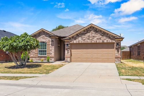 8921 Whirlwind Trl, Aubrey, TX, 76227-2284 | Card Image