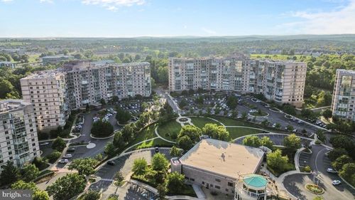 720-19365 Cypress Ridge Ter, LEESBURG, VA, 20176-8436 | Card Image