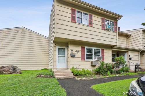 3-30 Round Tree Dr, Naugatuck, CT, 06770-1817 | Card Image