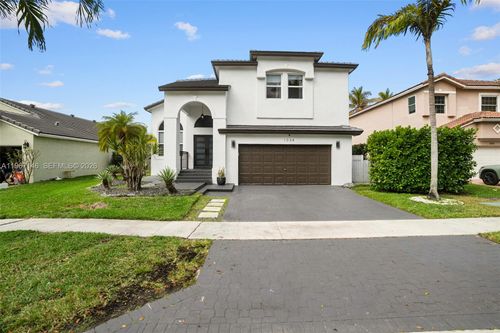 1034 Nw 184th Way, Pembroke Pines, FL, 33029-3631 | Card Image