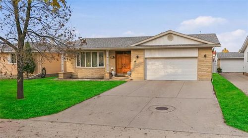 59 Roselawn Bay, Winnipeg, MB, R2G1W5 | Card Image