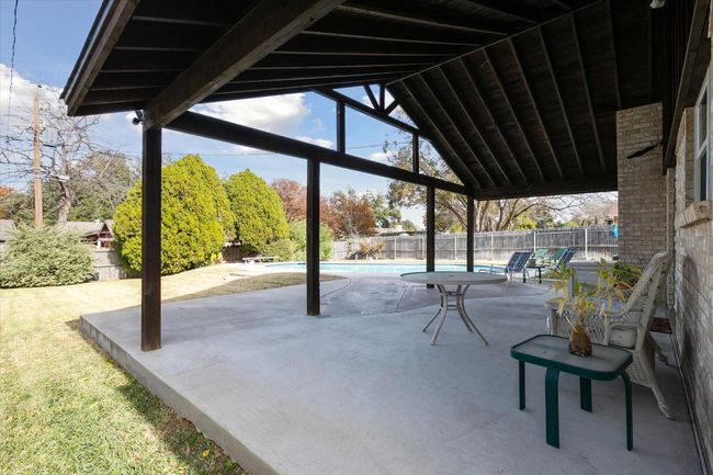 2100 Rockmoor Dr, House other with 3 bedrooms, 2 bathrooms and null parking in Edgecliff Village TX | Image 34
