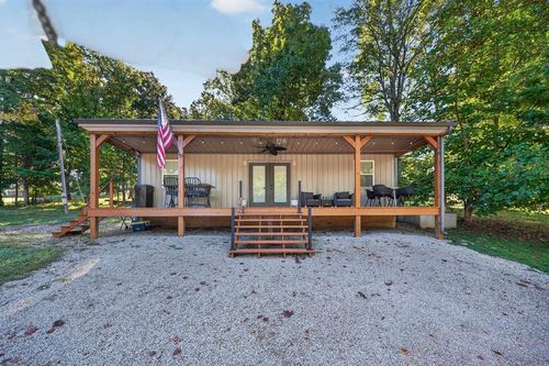 152 Comanche Dr, Falls Of Rough, KY, 40119-6612 | Card Image