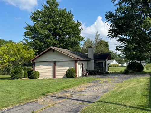 67 Santee Dr, Greensburg, IN, 47240-7801 | Card Image