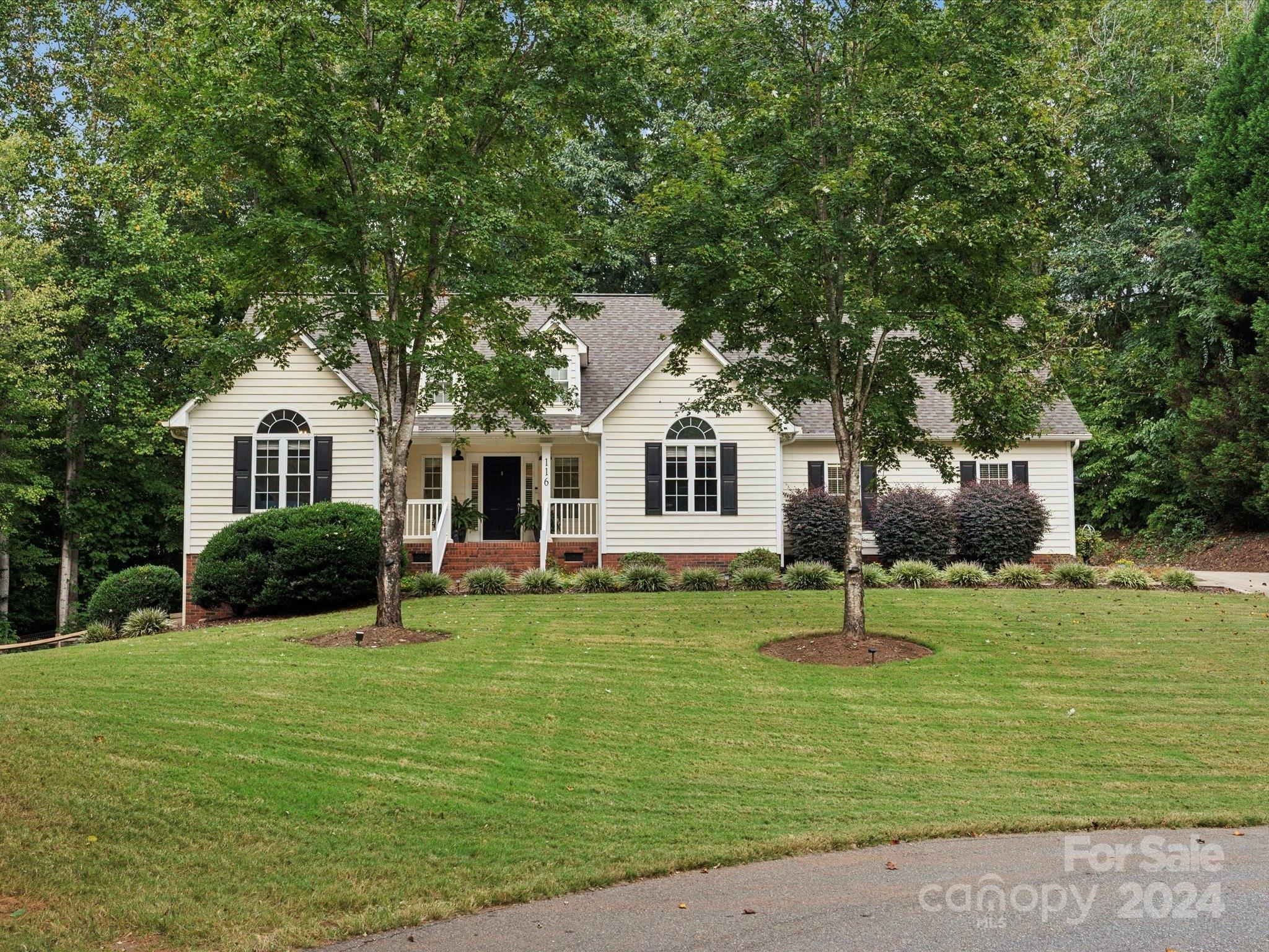 High Shoals Ln, Statesville, NC 28677