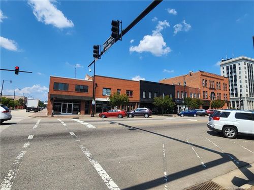 124 Gillespie St, Fayetteville, NC, 28301-5644 | Card Image