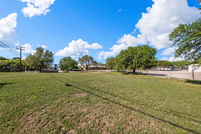 720 N New Rd, Home with 0 bedrooms, 0 bathrooms and null parking in Waco TX | Image 40