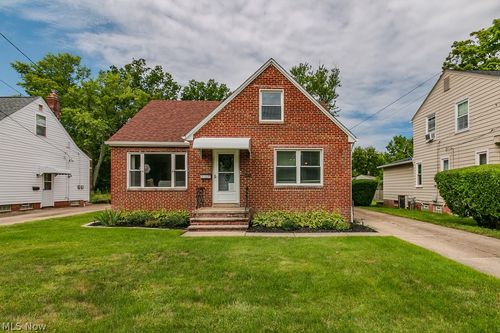 1292 Irene Rd, Lyndhurst, OH, 44124-1357 | Card Image