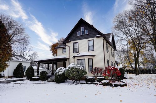 3224 E Henrietta Rd, Henrietta, NY, 14467-9795 | Card Image