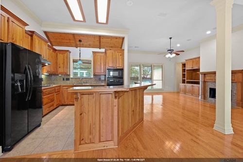 12375 Mill House Dr, Geismar, LA, 70734-3256 | Card Image