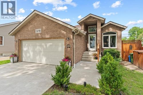 2498 Bernard Rd, Windsor, ON, N8W4S1 | Card Image