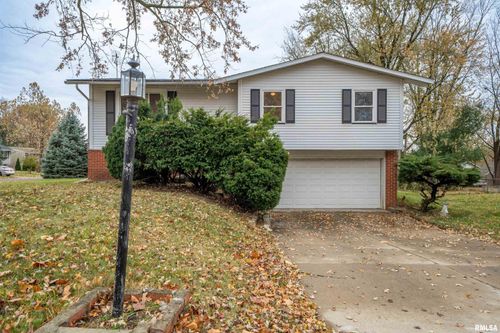 1606 W Daytona Dr, Peoria, IL, 61614-4004 | Card Image