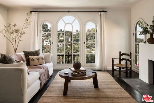 1122 Berkeley Drive, Glendale, CA, 91205 | Card Image