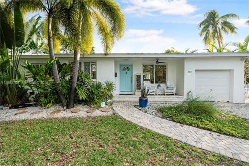 310 Greenwood Dr, Key Biscayne, FL, 33149-1214 | Card Image