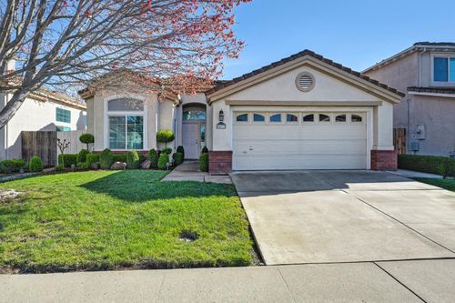 8897 Carmel Plaza Way, Elk Grove, CA, 95758-6330 | Card Image