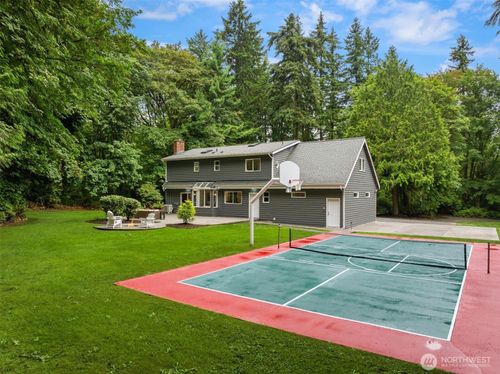 9067 Ne Hidden Cove Rd, Bainbridge Island, WA, 98110-4105 | Card Image