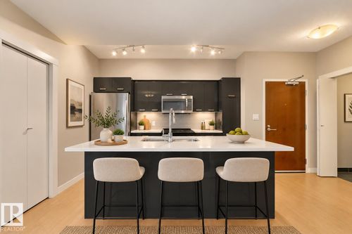 2107-10410 102 Ave Nw, Edmonton, AB, T5J0E9 | Card Image