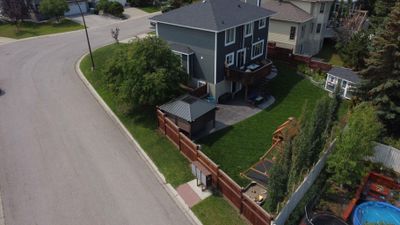 101 Straddock Cres Sw, House detached with 5 bedrooms, 3 bathrooms and 4 parking in Calgary AB | Image 3