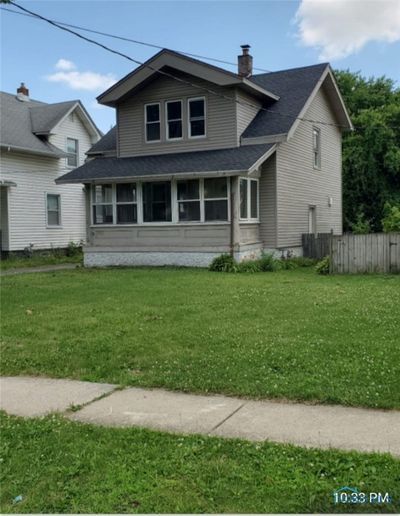 3916 Homewood Avenue, House other with 3 bedrooms, 1 bathrooms and 1 parking in Toledo OH | Image 2