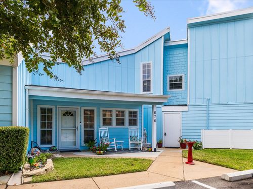 676 Harbor Dr, Azle, TX, 76020-2657 | Card Image