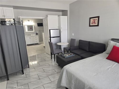 a-8418 Lourenco Ln, Eastvale, CA, 92880-3772 | Card Image