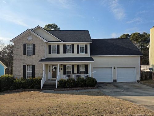 5325 Miranda Dr, Hope Mills, NC, 28348-5617 | Card Image