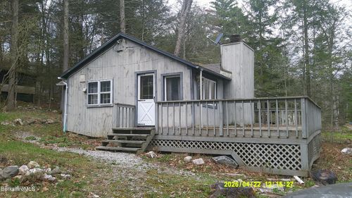 33 Pine Rd, New Marlborough, MA, 01230 | Card Image