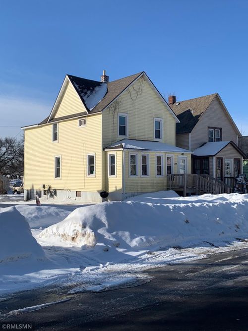 124 E 17th St, Hibbing, MN, 55746-1411 | Card Image