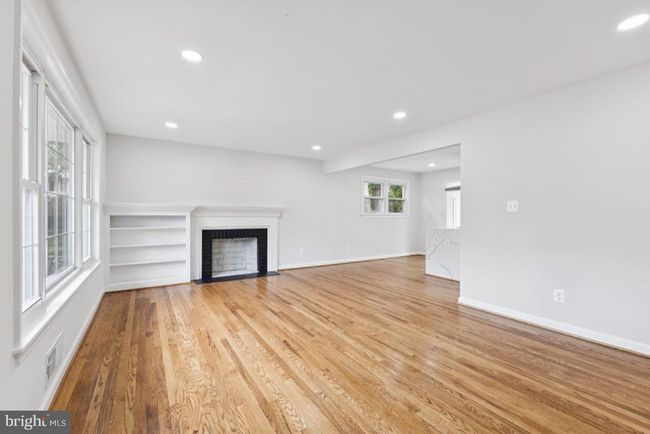 6087 8 Th Pl N, House other with 4 bedrooms, 3 bathrooms and null parking in ARLINGTON VA | Image 9