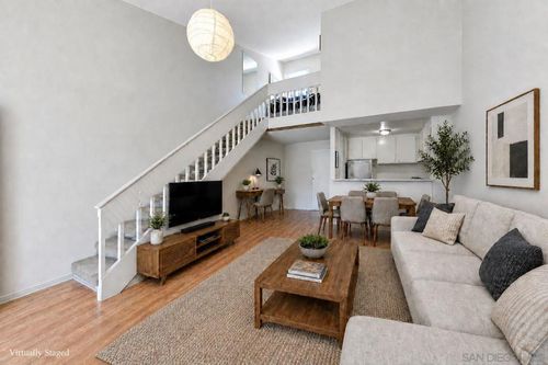 325-4060 Huerfano Ave, San Diego, CA, 92117-5207 | Card Image