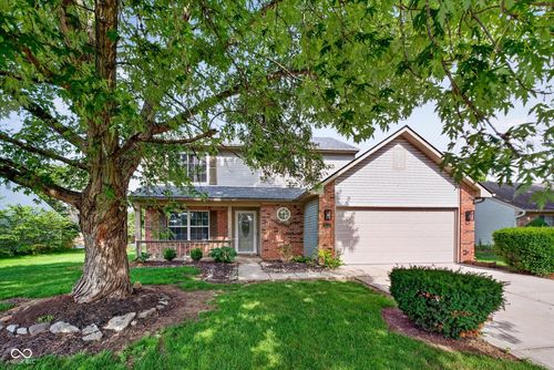 920 Millbrook Dr, Avon, IN, 46123-7447 | Card Image