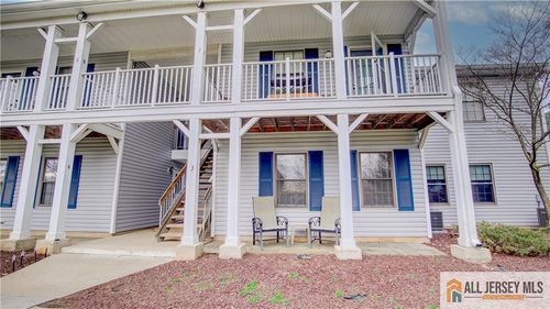 3-3 Wycoff Way E, East Brunswick, NJ, 08816-5625 | Card Image