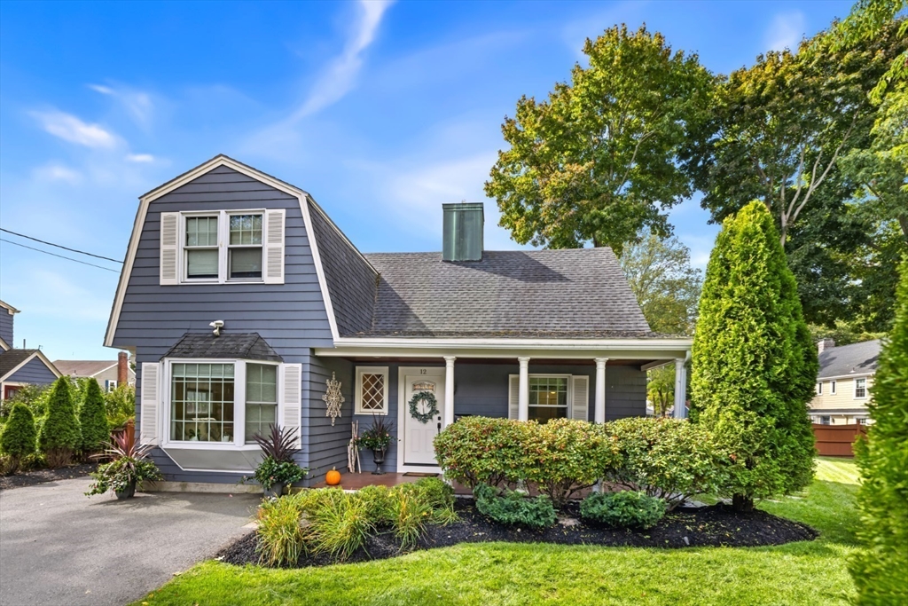 Lakeview Dr, Lynnfield, MA 01940