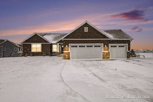 11560 84th Avenue, Allendale, MI, 49401 | Card Image