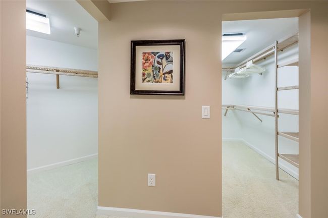 Primary Closet | Image 27