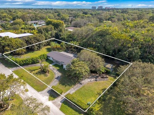 6440 Sw 129th Ter, Pinecrest, FL, 33156-7076 | Card Image