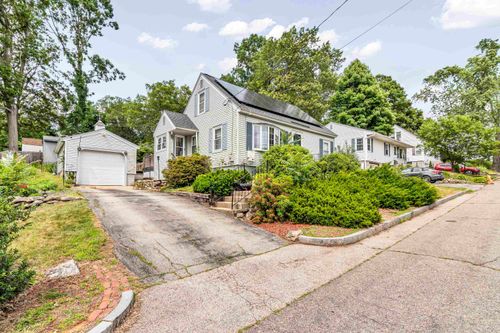 354 Seames Dr, Manchester, NH, 03103-3830 | Card Image