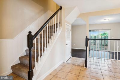 10662 Meadow Grove Court, Townhouse with 3 bedrooms, 2 bathrooms and null parking in MANASSAS VA | Image 2