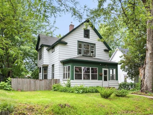 3735 Girard Ave N, Minneapolis, MN, 55412-2022 | Card Image
