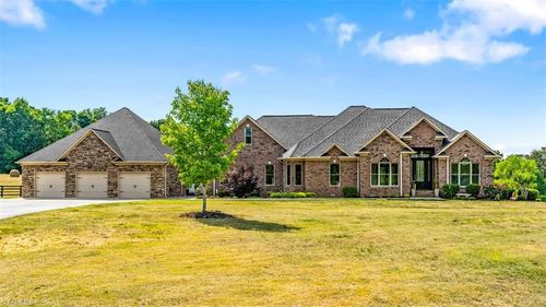 2925 Boy Wood Rd, Graham, NC, 27253-8165 | Card Image