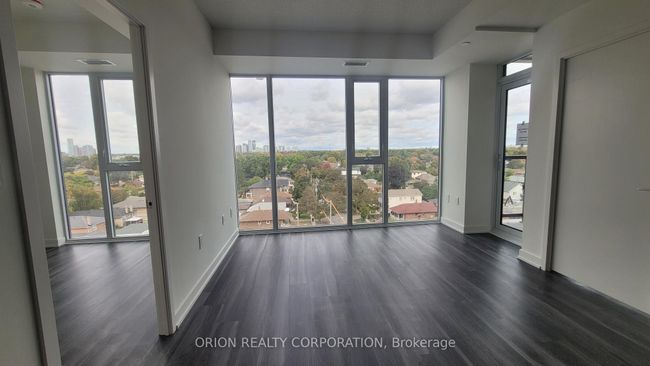 715 - 859 The Queensway, Condo with 3 bedrooms, 2 bathrooms and 1 parking in Etobicoke ON | Image 9