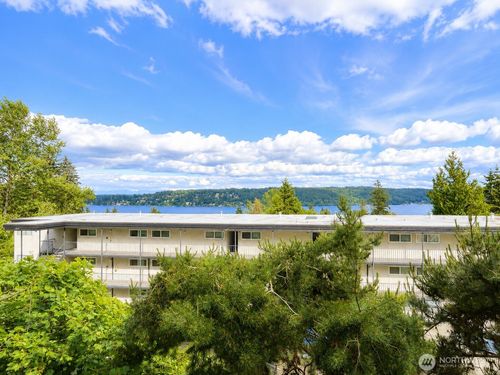204-15020 Bothell Way Ne, Lake Forest Park, WA, 98155-7641 | Card Image